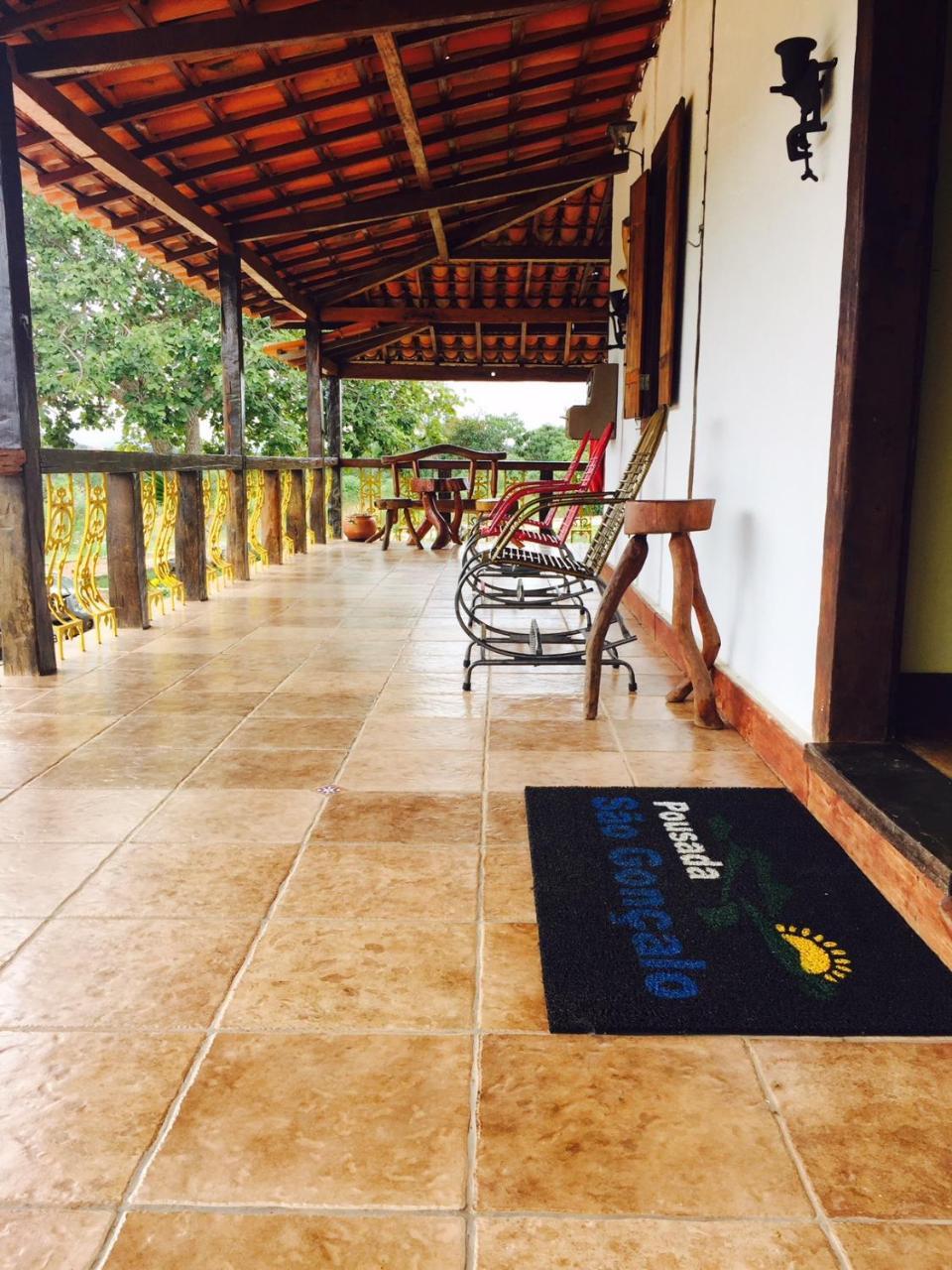 Pousada Sao Goncalo Sao Goncalo do Rio das Pedras Ngoại thất bức ảnh